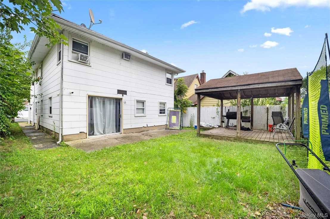 Photo of 284 Baldwin Road