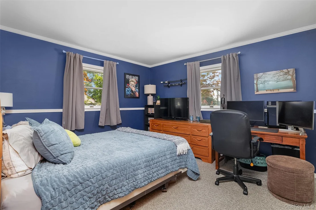 Photo of 44 Juniper Avenue