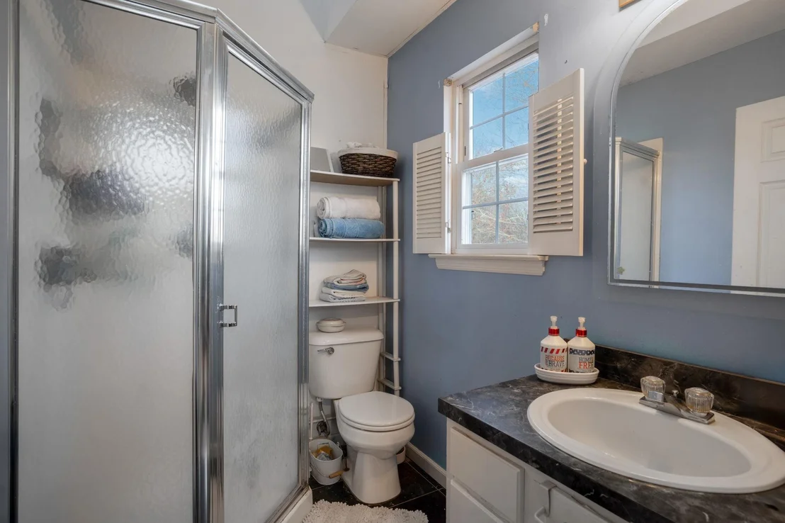 Photo of 102 Washington Avenue