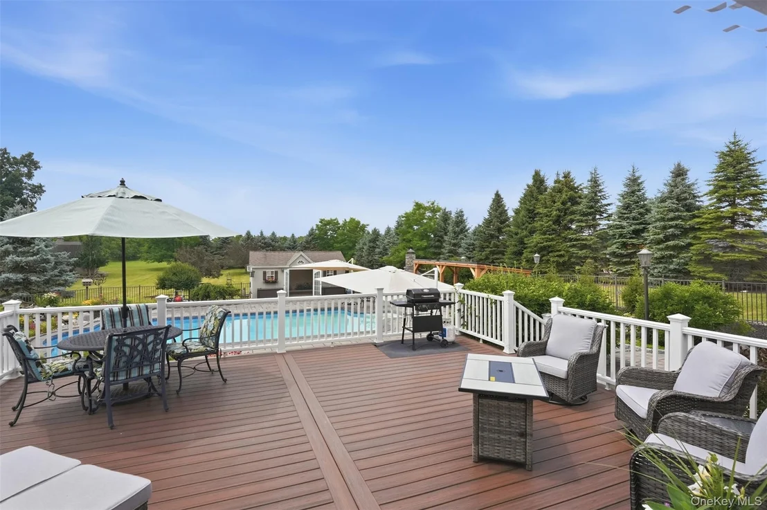 Photo of 161 Bergen Circle