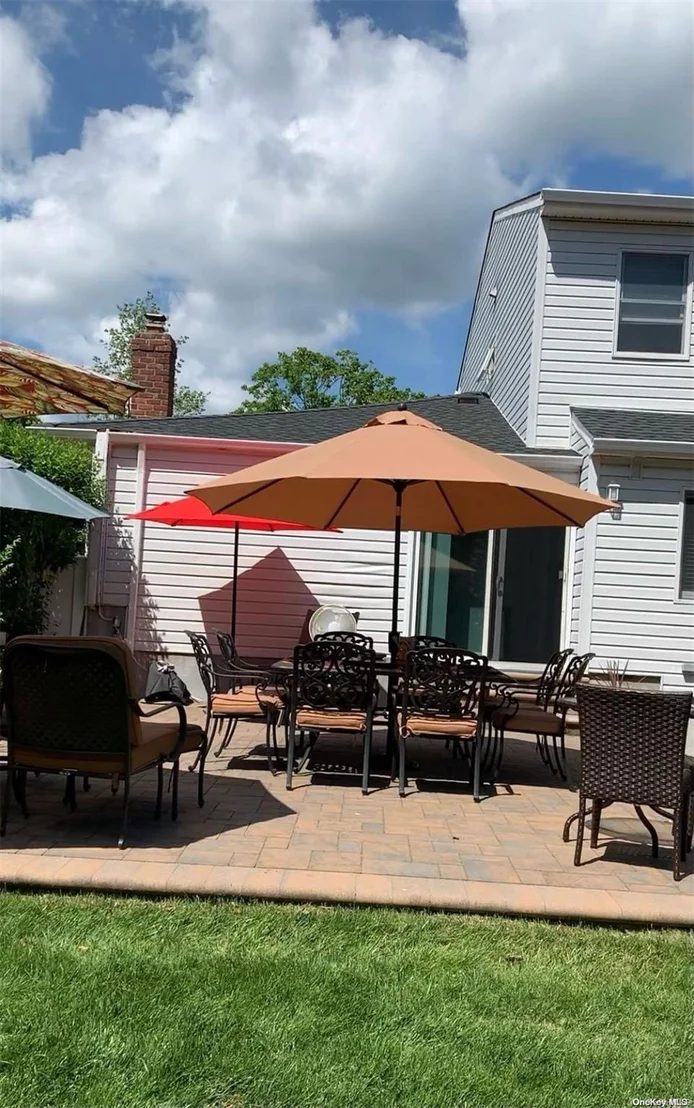 Photo of 24 Seminole Drive