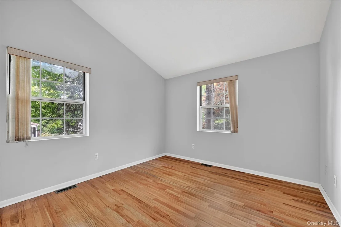 Photo of 6 Summit Place