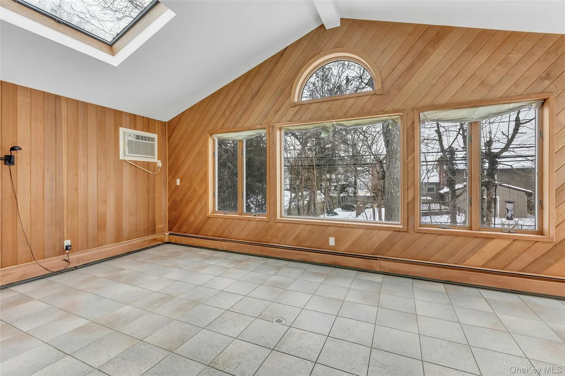 Photo of 68 Beaumont Drive
