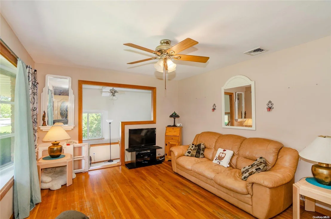 Photo of 23 Mangin Road