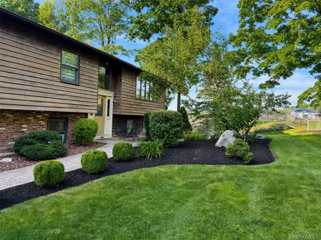 Photo of 15 Arlington Drive