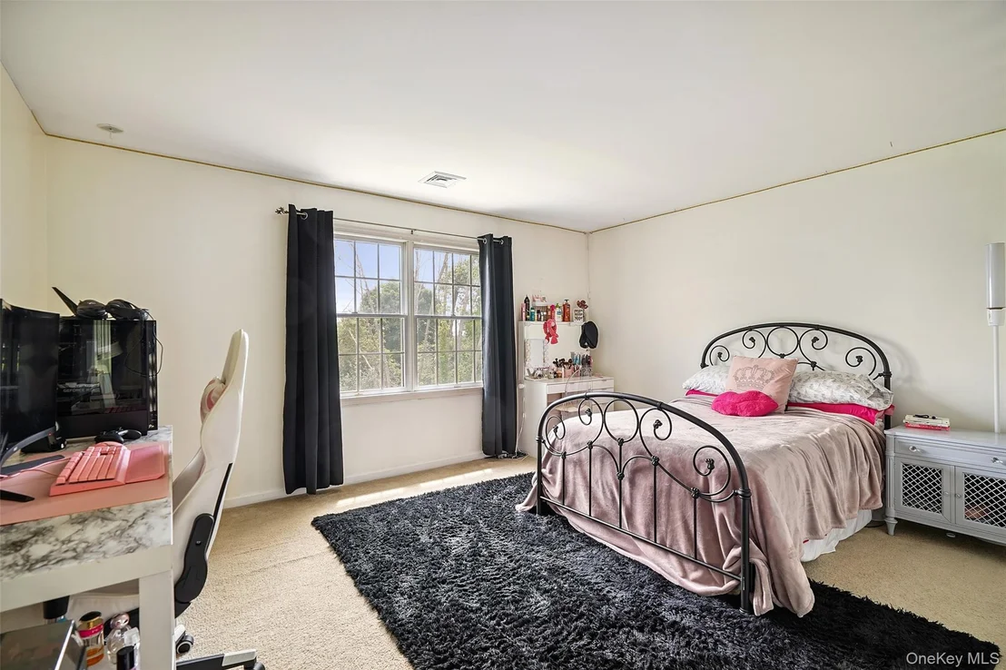 Photo of 125 Duke Drive