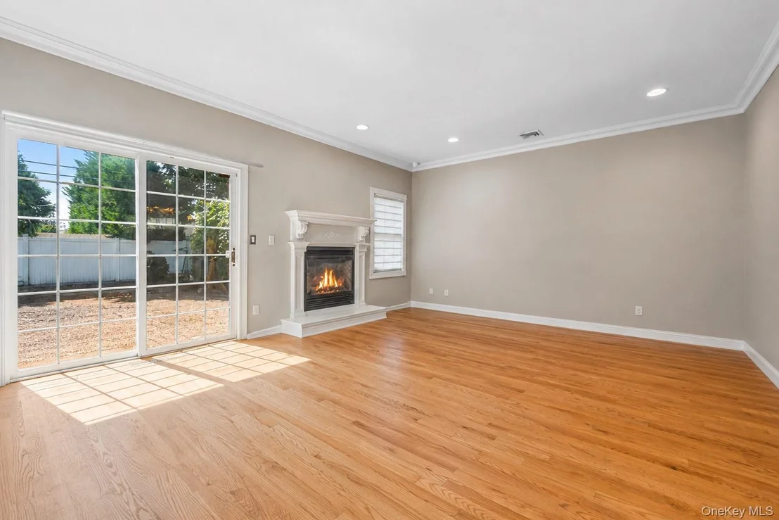 Photo of 19 Manetto Drive
