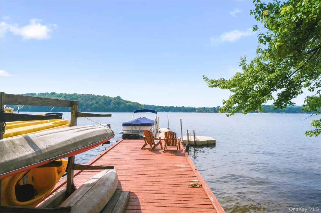 Photo of 24 Tamarack Road