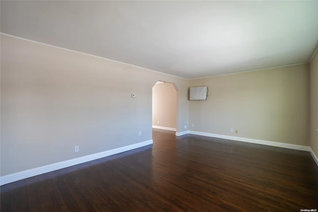 Photo of 129 Tree Road