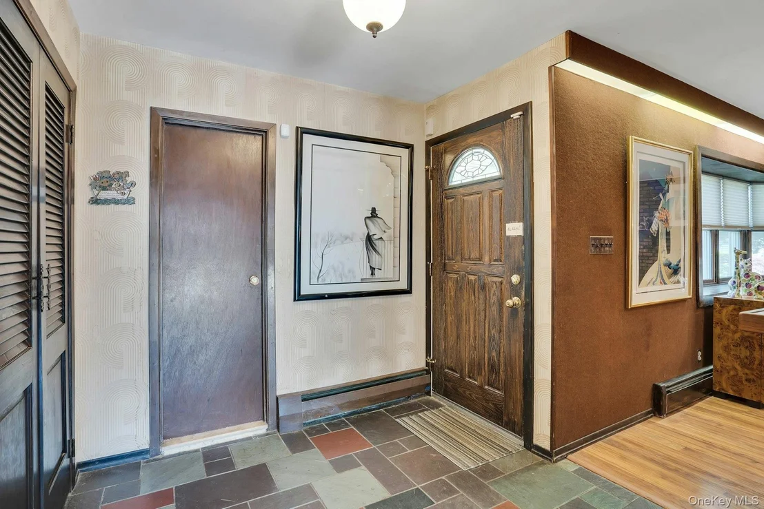 Photo of 27 Arcadia Drive
