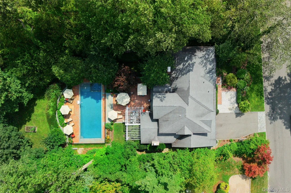 Photo of 110 Birch Drive