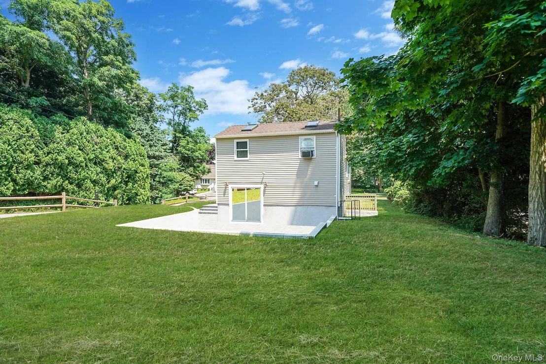 Photo of 25 Cherry Lane