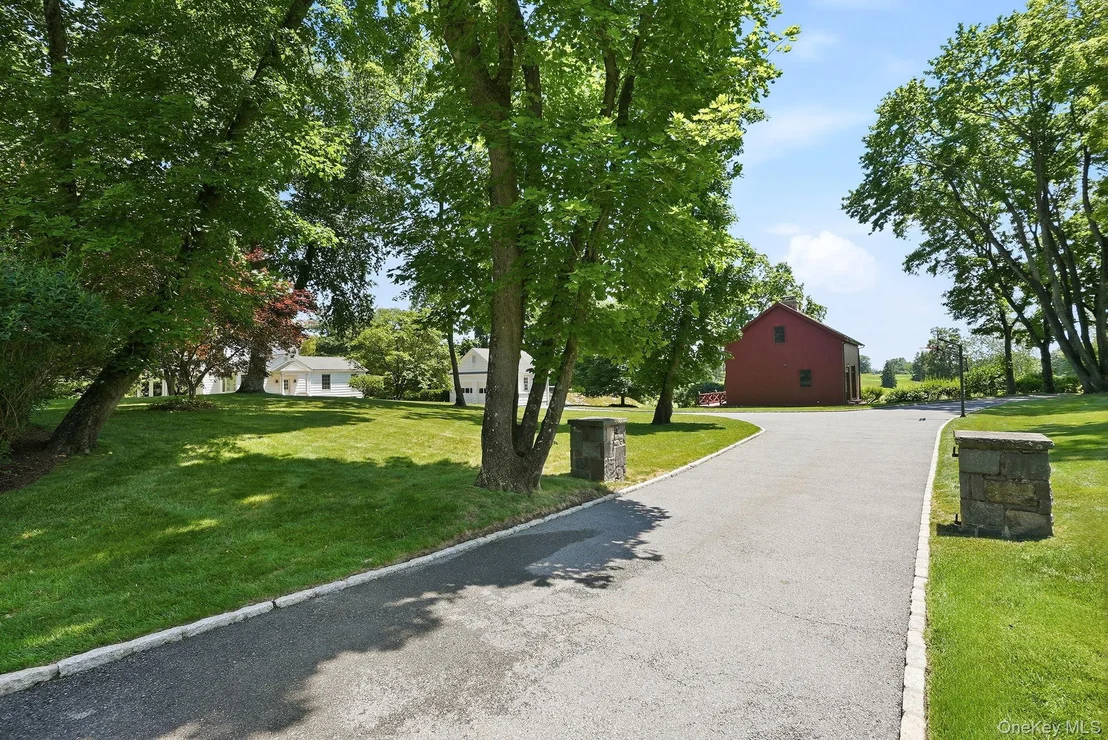 Photo of 455 Polly Park Road