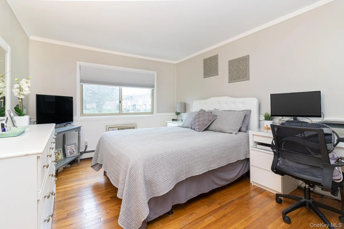 Photo of Unit 36A at 2449 Union Boulevard