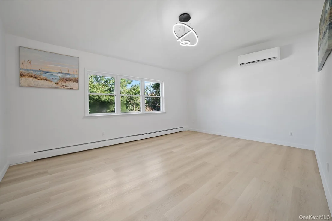 Photo of 61 Bluebird Lane