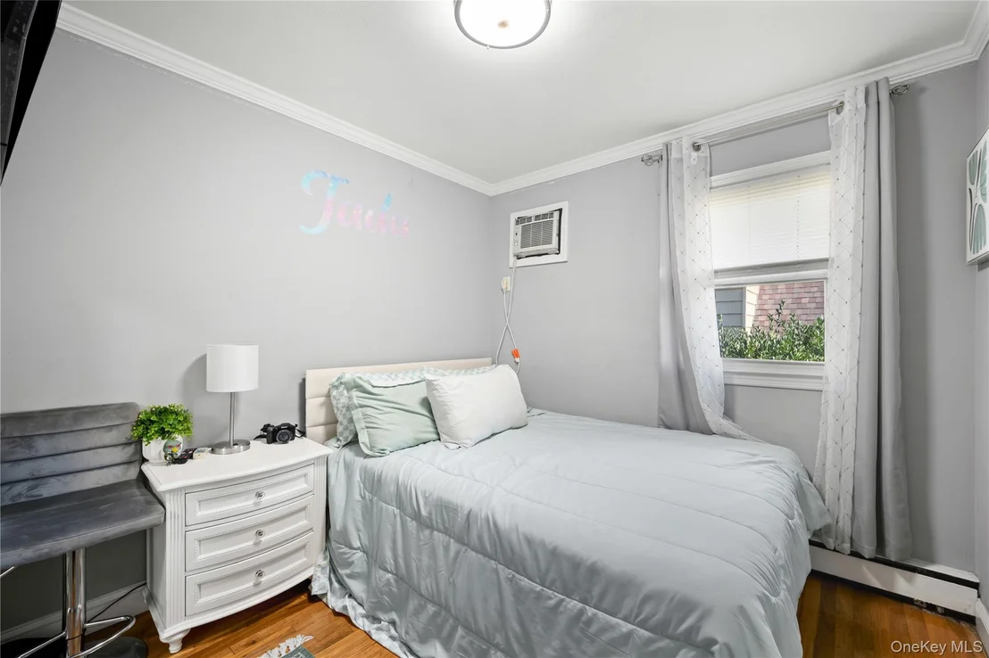 Photo of 284 Baldwin Road