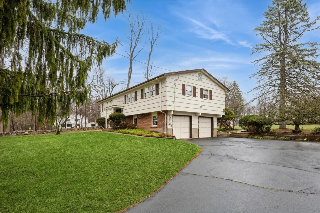 Photo of 6 Hampton Road