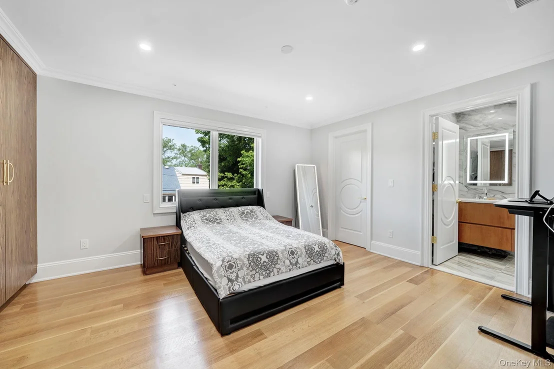 Photo of 783 Oakleigh Road