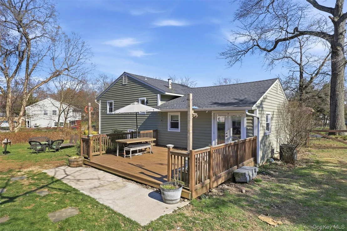 Photo of 4 Linden Drive