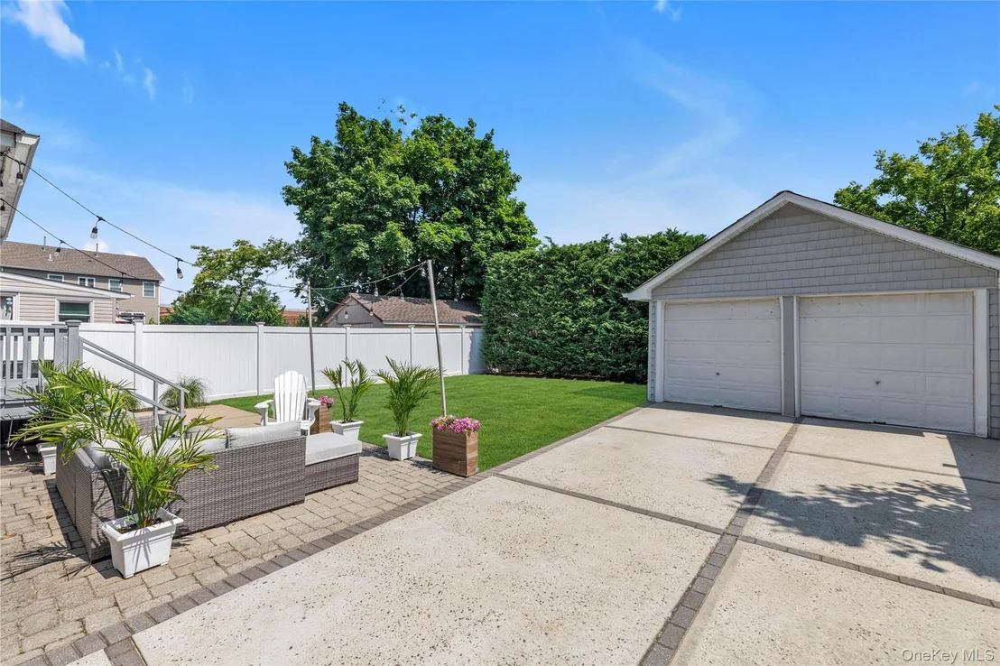 Photo of 22 Spencer Avenue