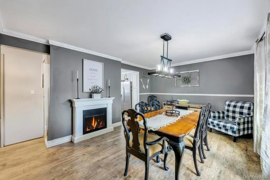 Photo of 101 Constellation Road