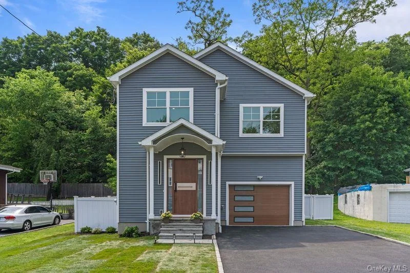 Photo of 105 Valley Road