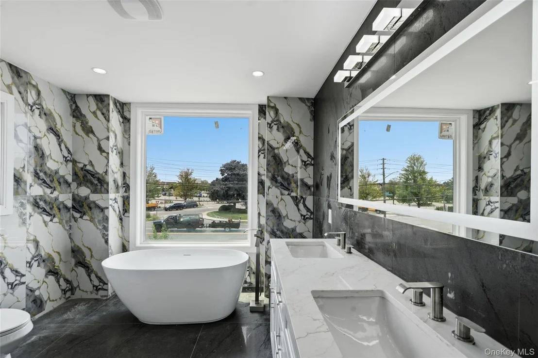 Photo of 145 Bethpage Road