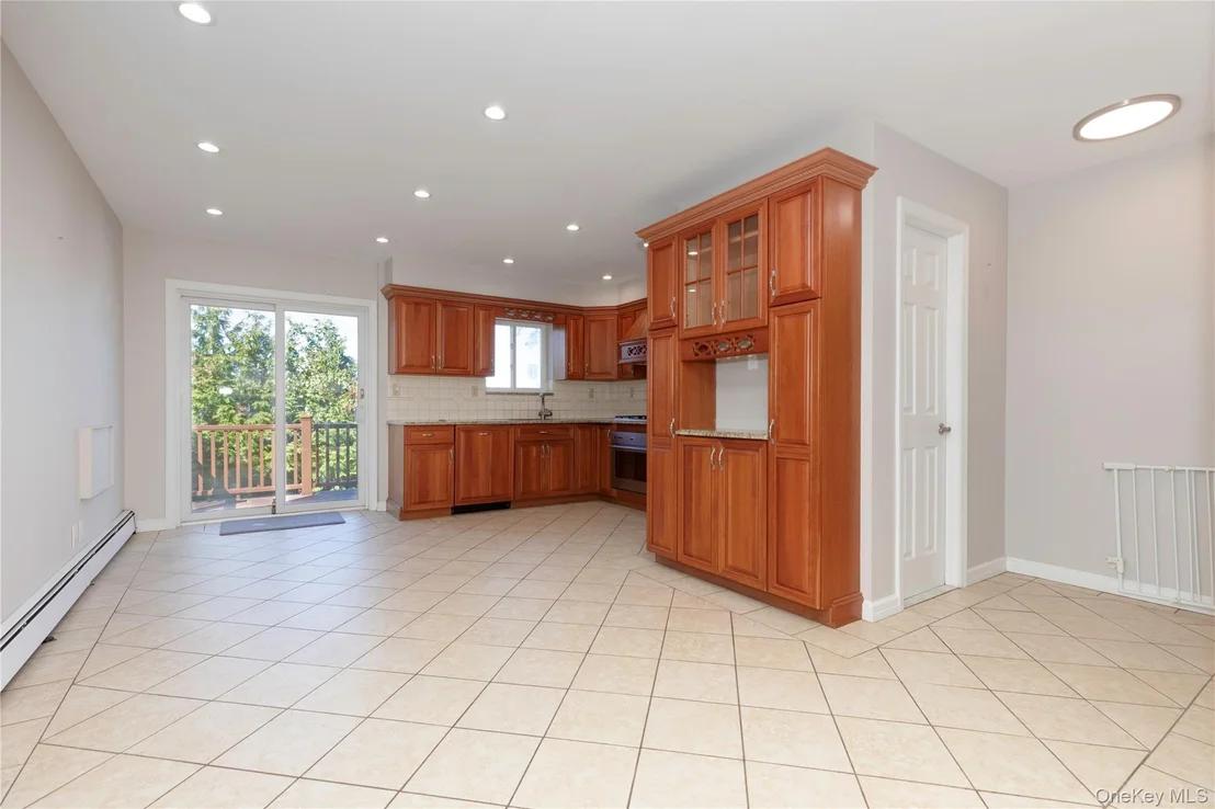 Photo of 223 Ditmars Street