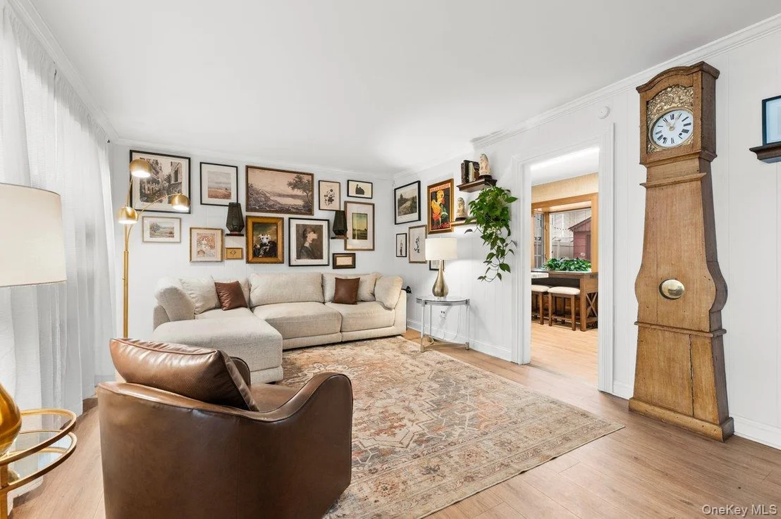 Photo of 22 Greenway Circle