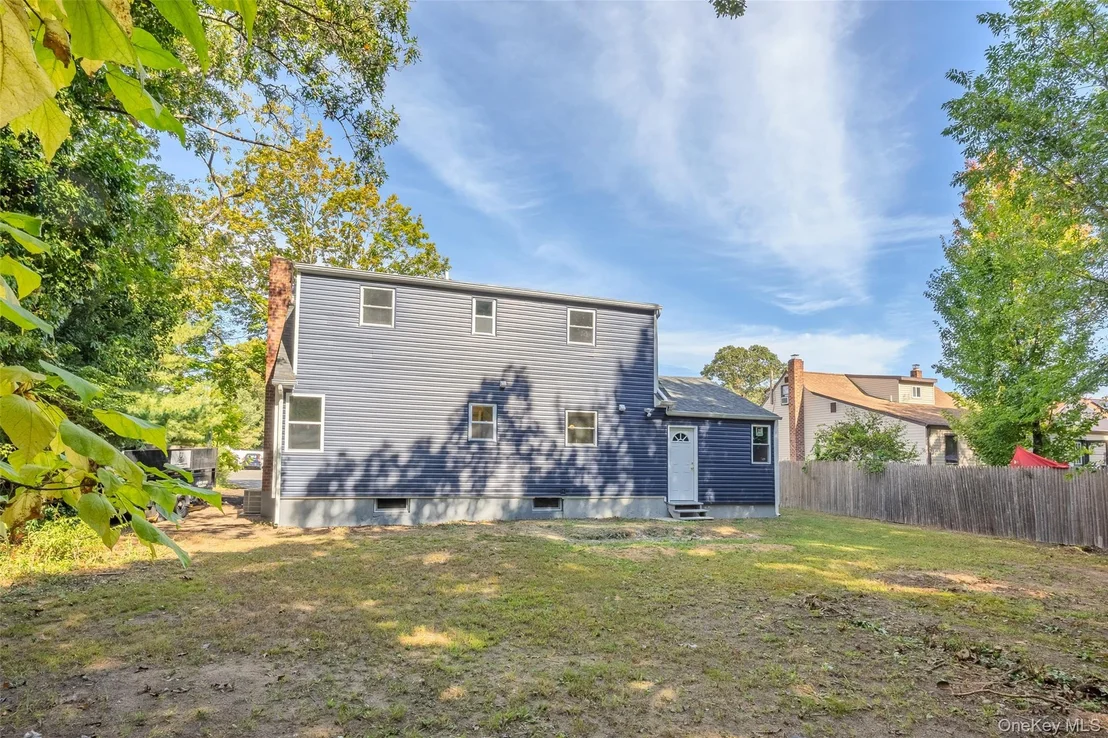 Photo of 24 Laura Drive