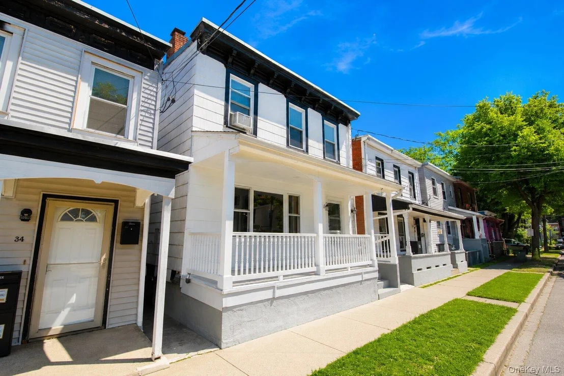 Photo of 32 Hasbrouck Street