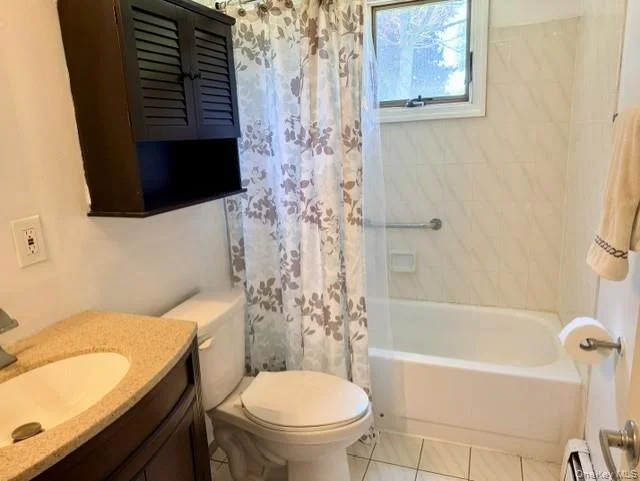 Photo of Unit 2A at 2439 Union Blvd. Apt 2A