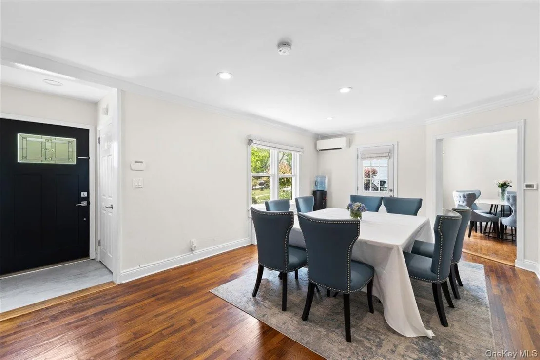Photo of 8 Park Circle