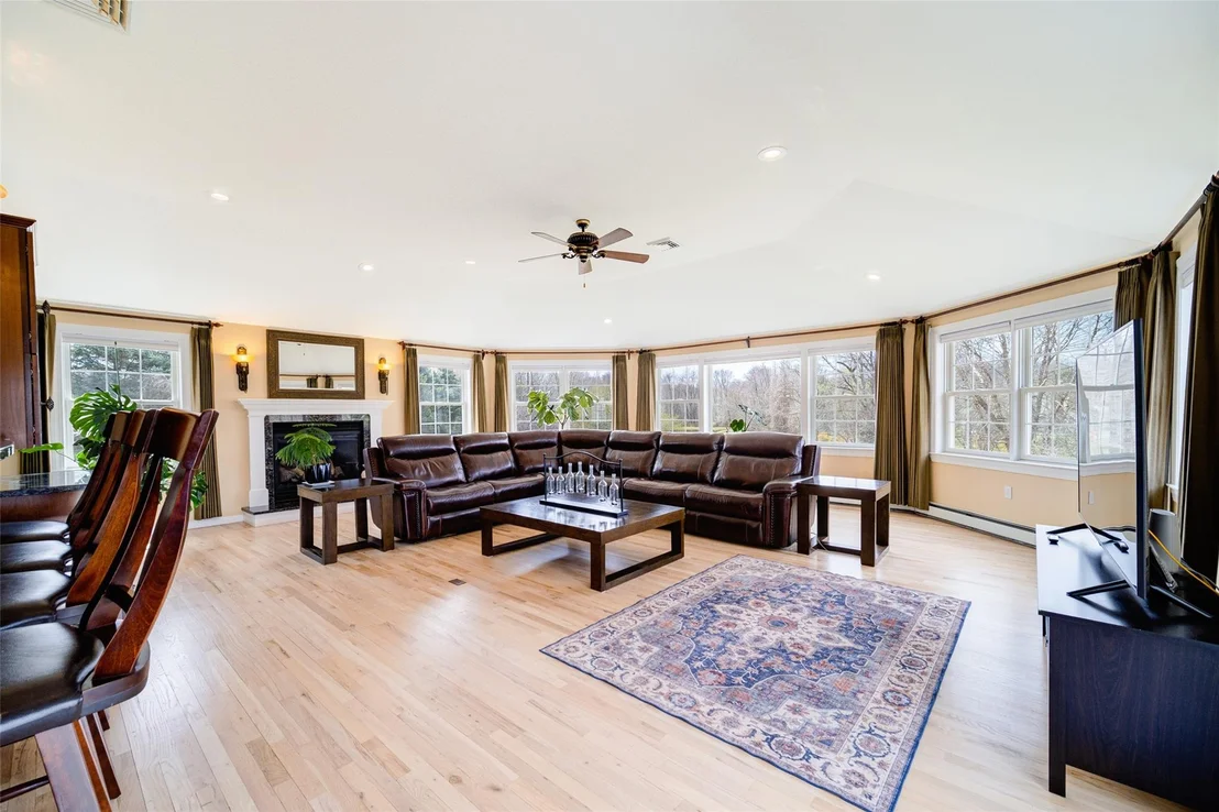 Photo of 8 Strawberry Lane
