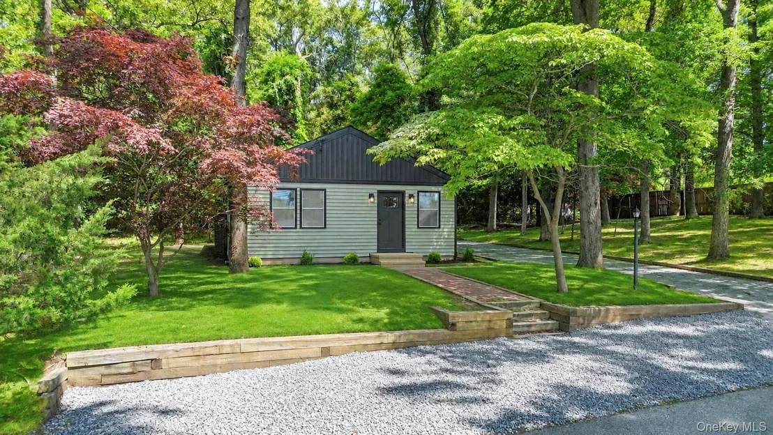 Photo of 234 Lakeside Trail
