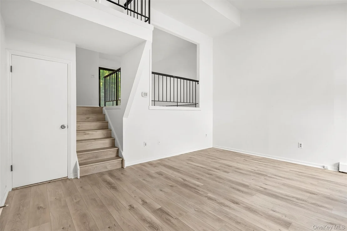 Photo of 25 Laurel Court