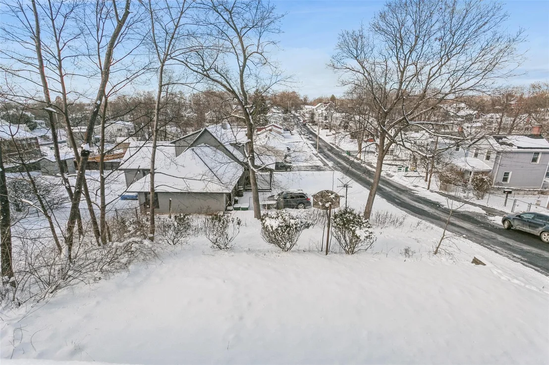 Photo of 9 Dutchess Terrace