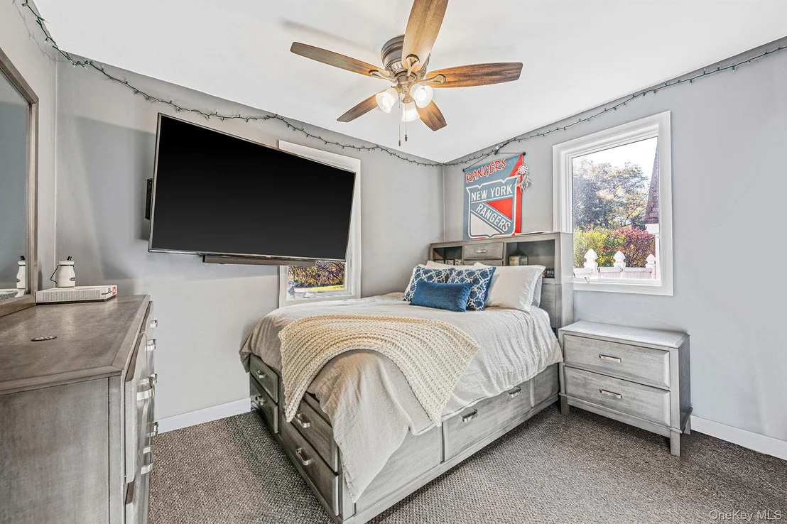 Photo of 128 Lakeside Trail