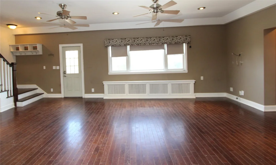 Photo of 134 Cliffside Drive