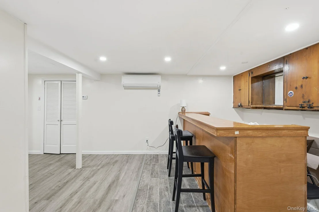 Photo of 295 union Avenue