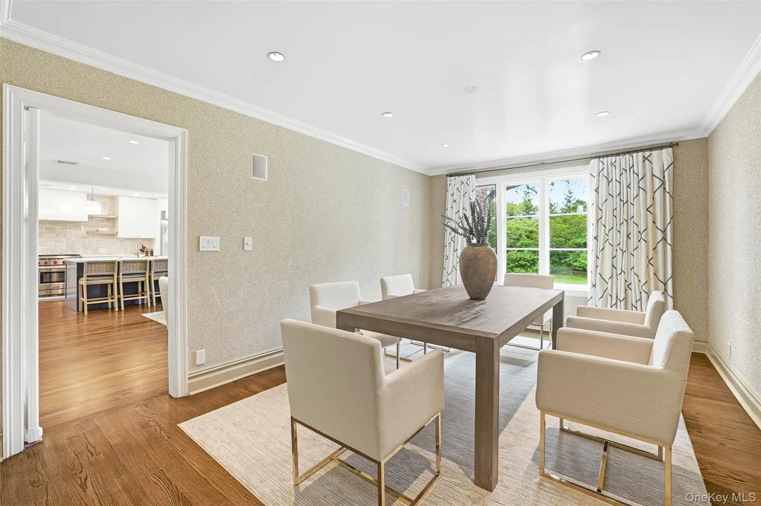 Photo of 440 Sterling Road