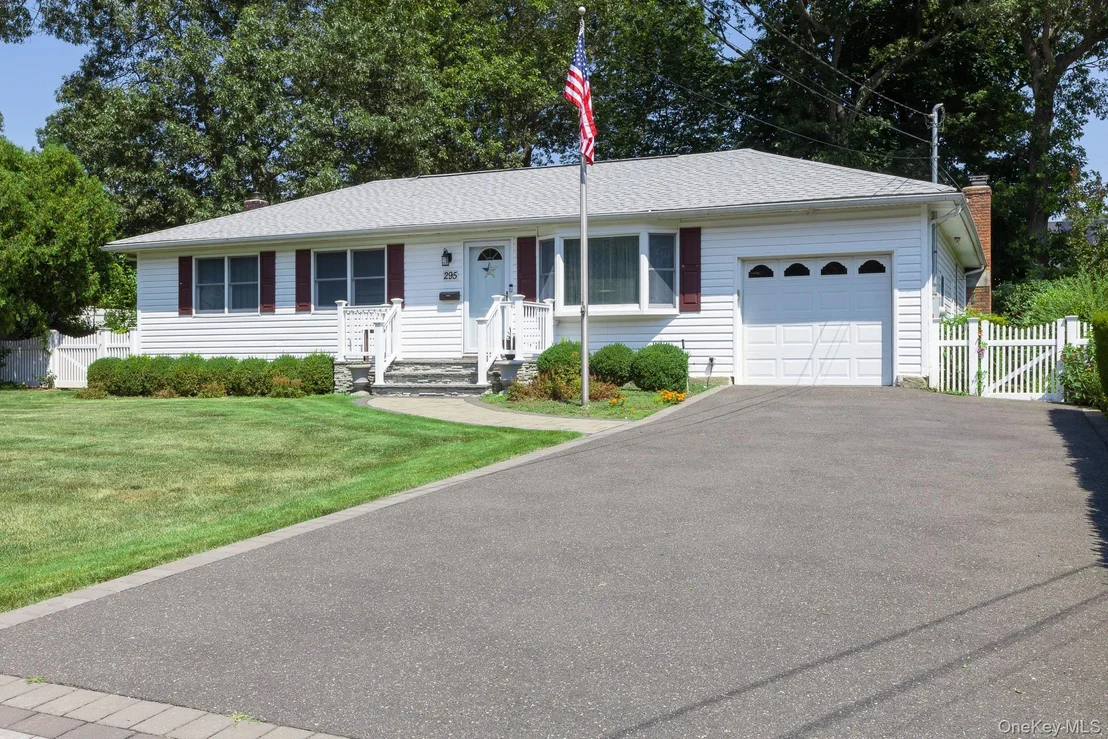 Photo of 295 5th Street
