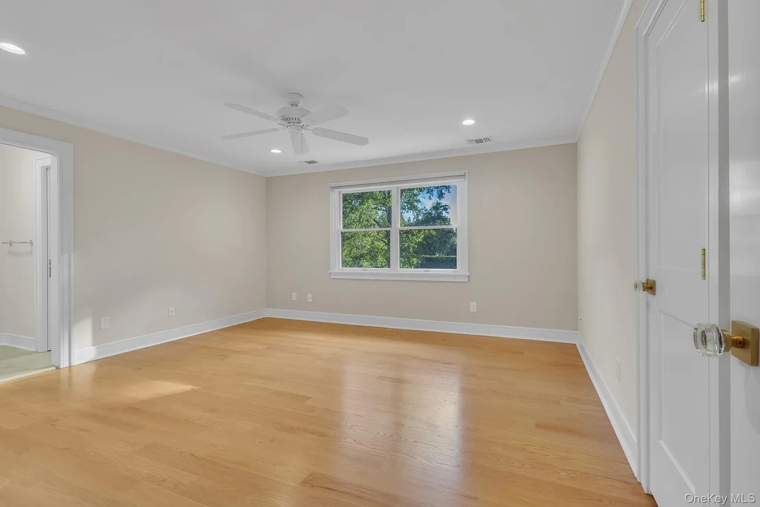 Photo of 23 Overbrook Lane