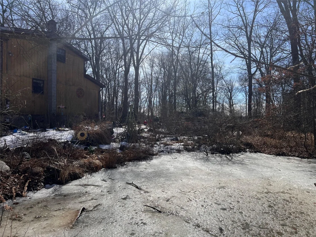 Photo of 2439 Bruynswick Road
