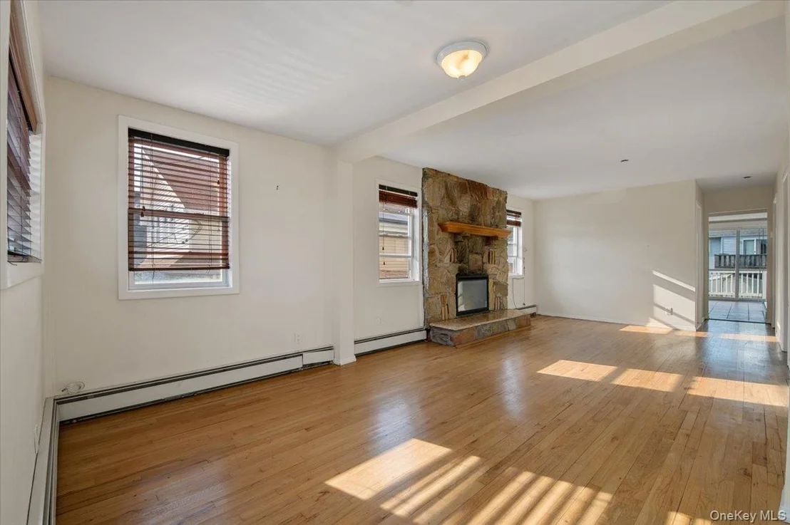 Photo of 653 Arthur Street