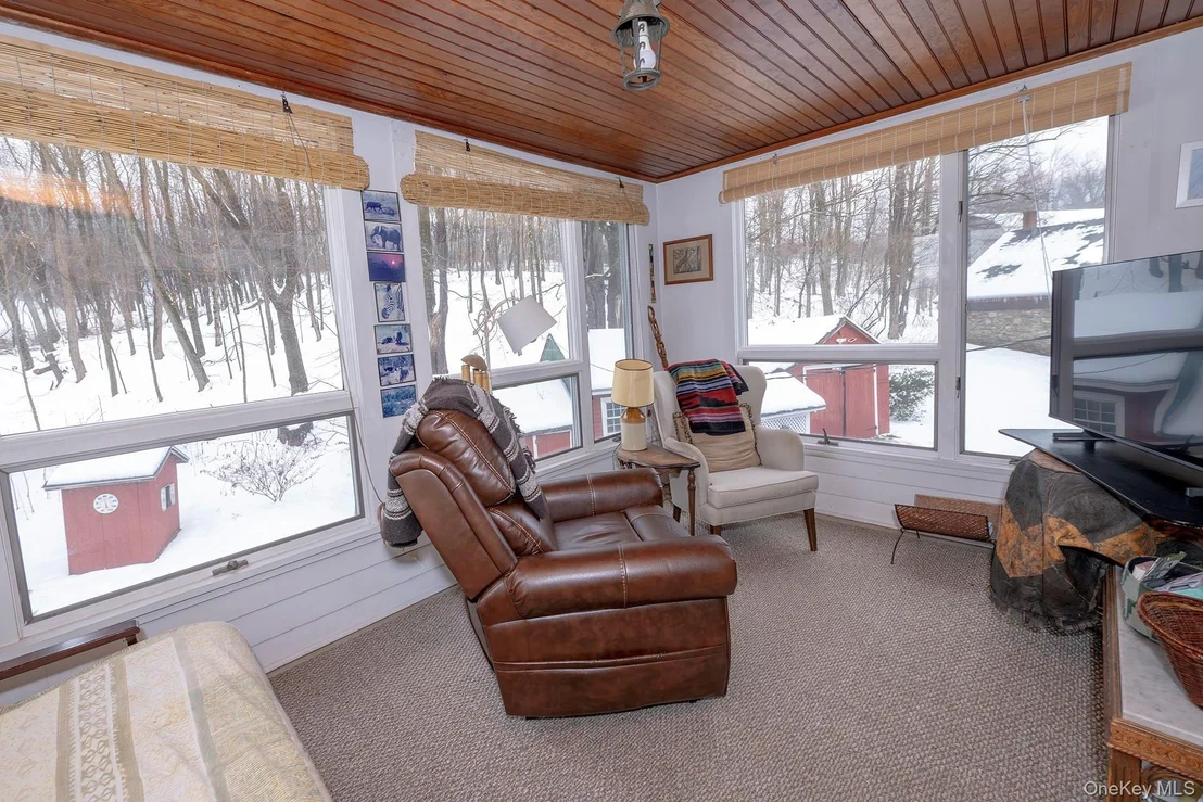 Photo of 819 Van Wagner Road