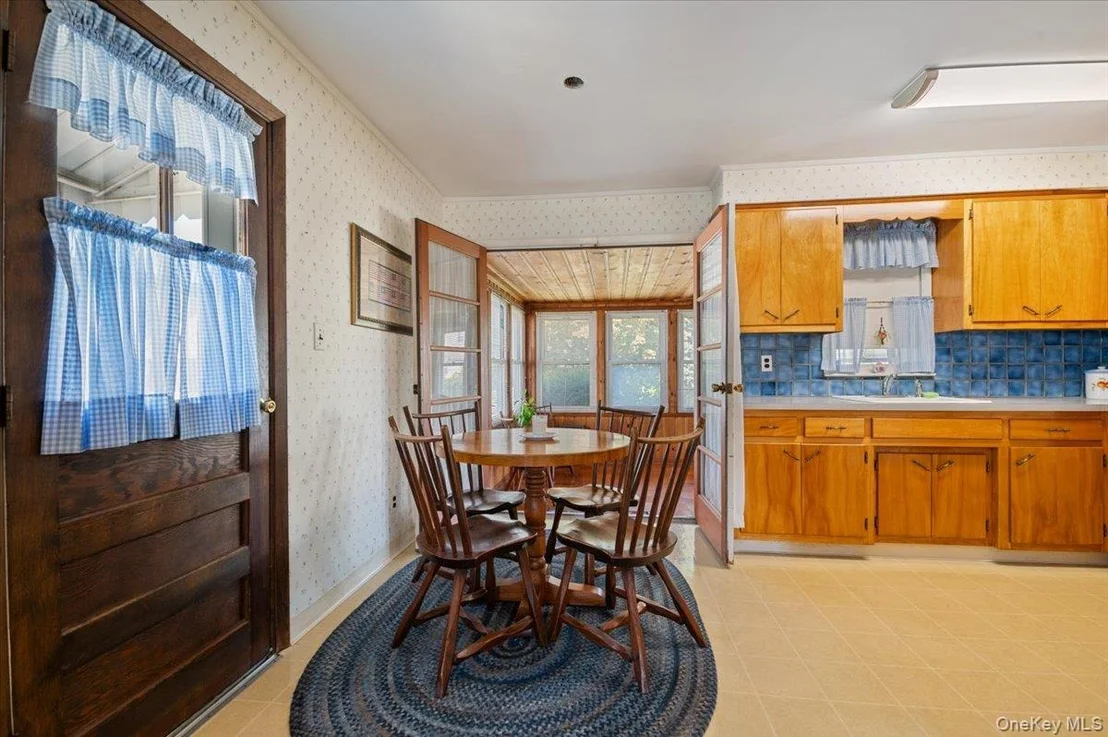Photo of 34 Audrey Avenue