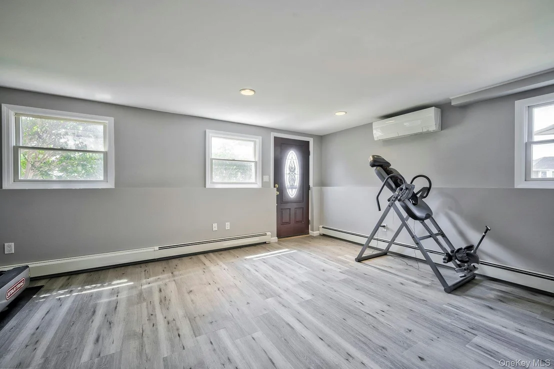 Photo of 3895 Green Place