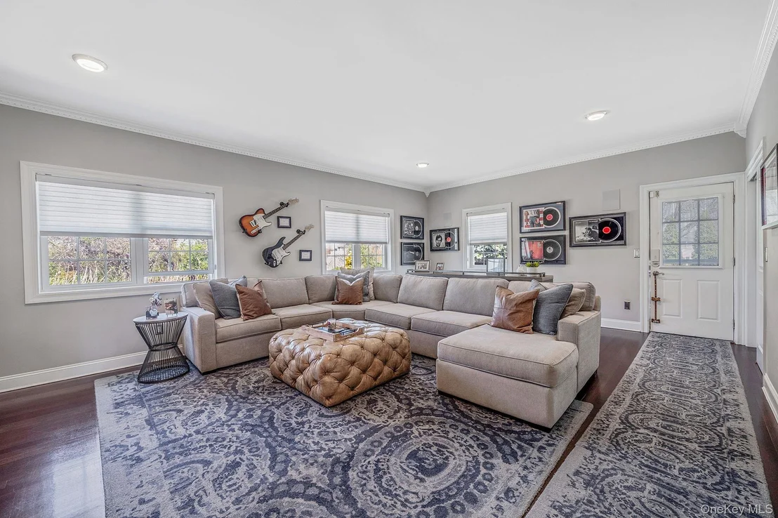 Photo of 9 Sunset Lane