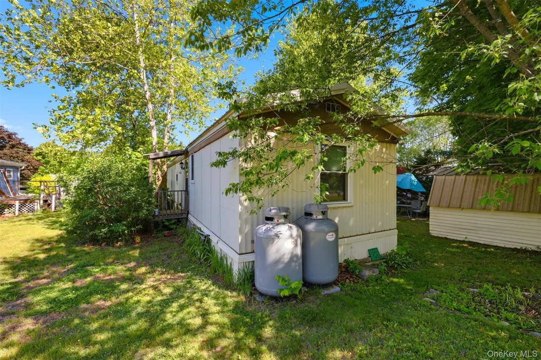 Photo of 2 Daisy Drive